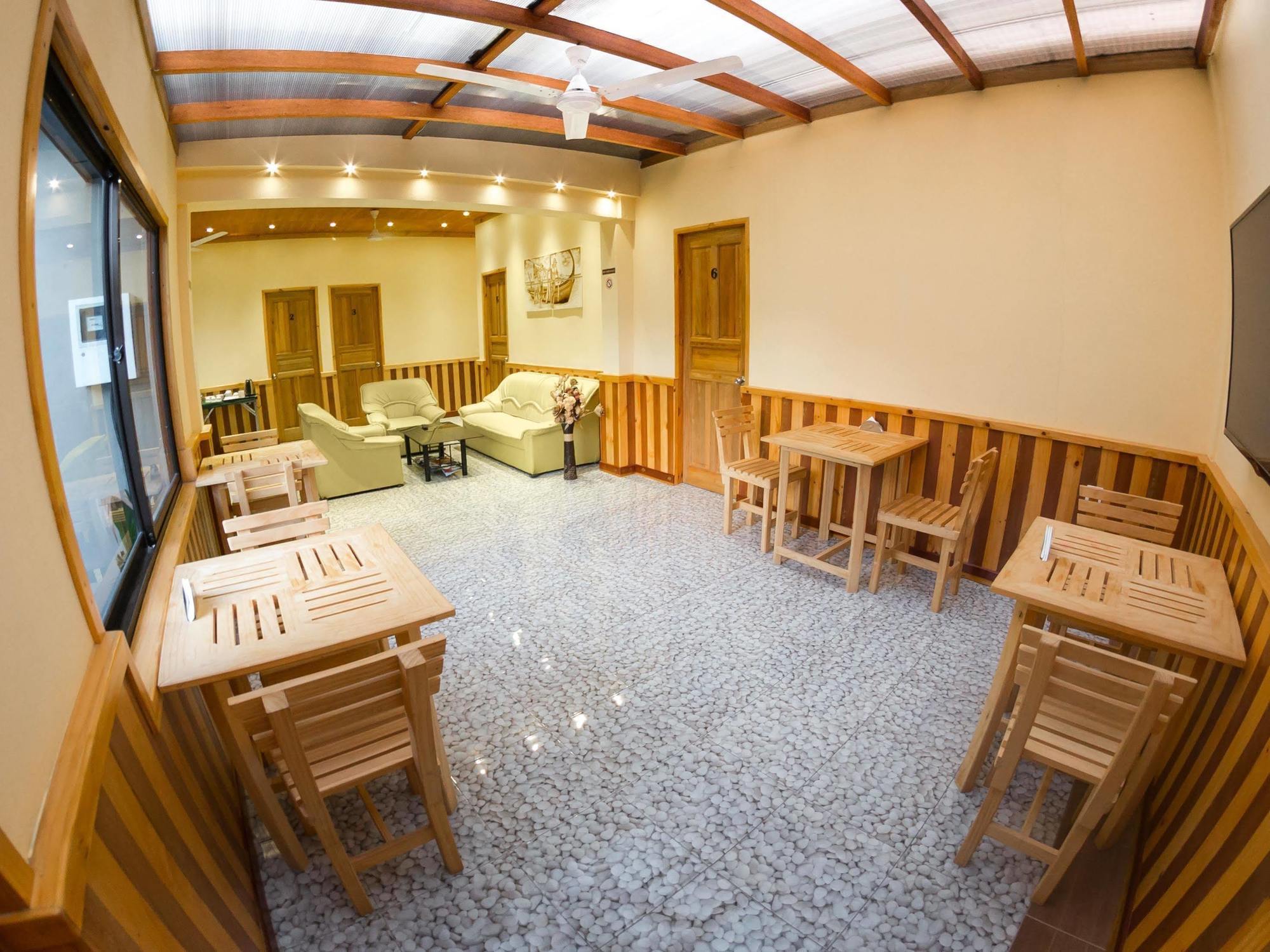 Zest Cabana Maafushi Exterior foto